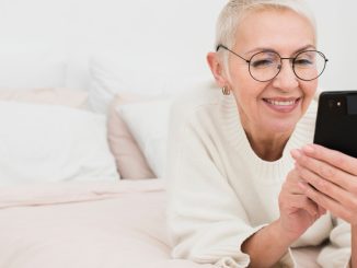 basic smartphone for elderly
