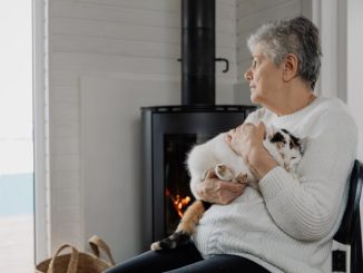 Elderly Loneliness Curbed by Feline Foster Friends