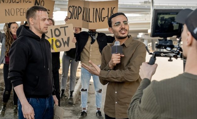 Jordan Peterson's Free Speech Battle: A Documentary Dilemma