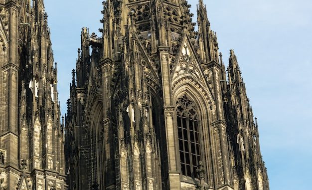 Antwerp's Gothic Marvel Soars 123 Metres Above Belgium
