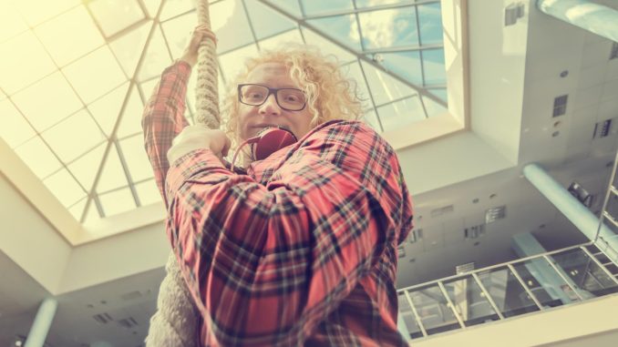 Flight Delays Soaring, Seniors Face Travel Chaos – Act Now! - flight delays truth headlines seniors