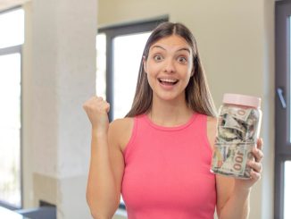 AYR Wellness Boosts Cash Flow with £50 Million Bridge Loan. - ayr wellness senior secured bridge credit 4