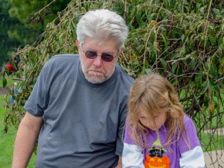 Long Island Grandparents Risk Grandkid Loss if Petition Skipped - long island grandparents guide 1